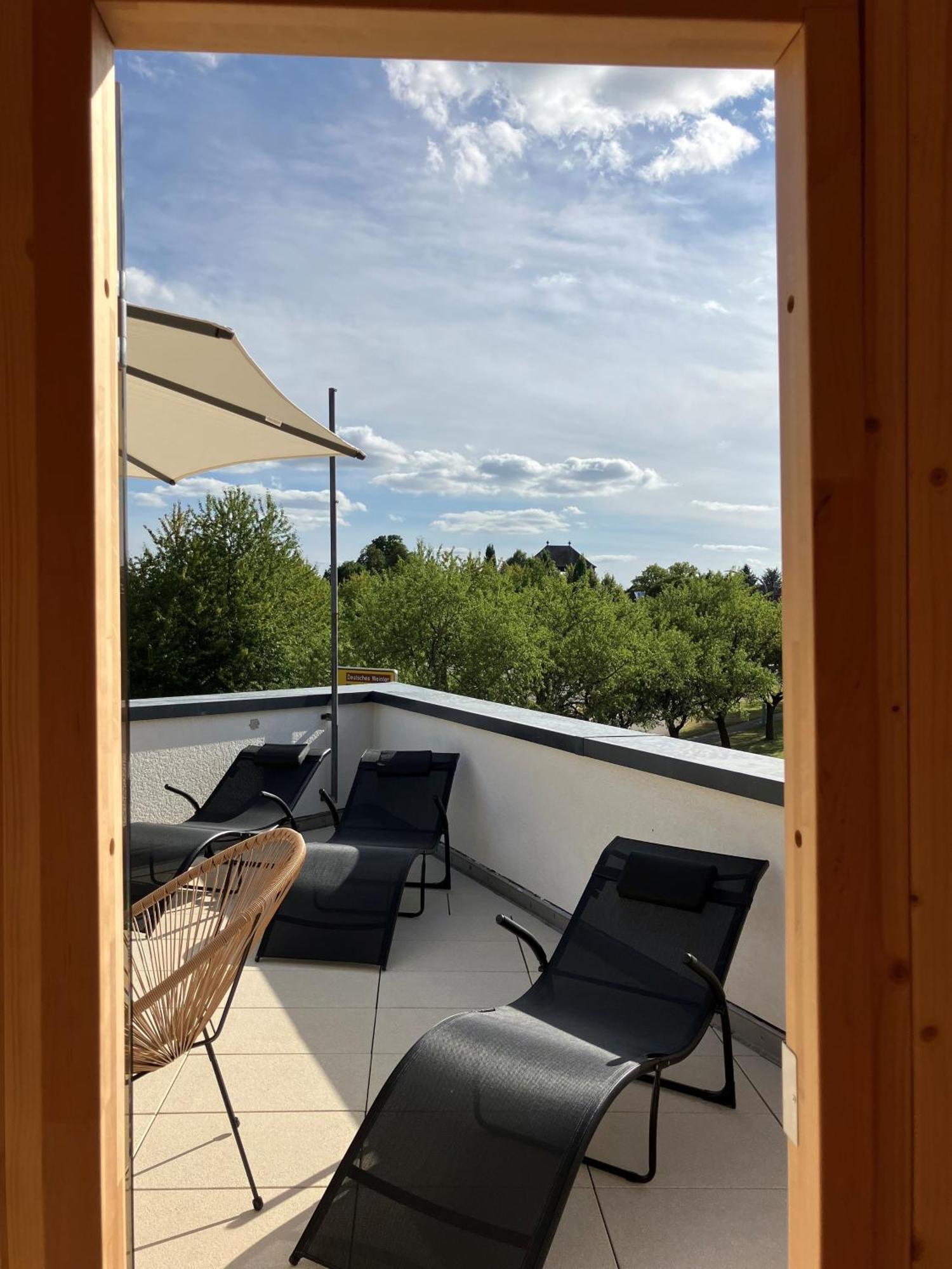 Amelie No 3 Hotel & Appartements Schweigen-Rechtenbach Eksteriør billede