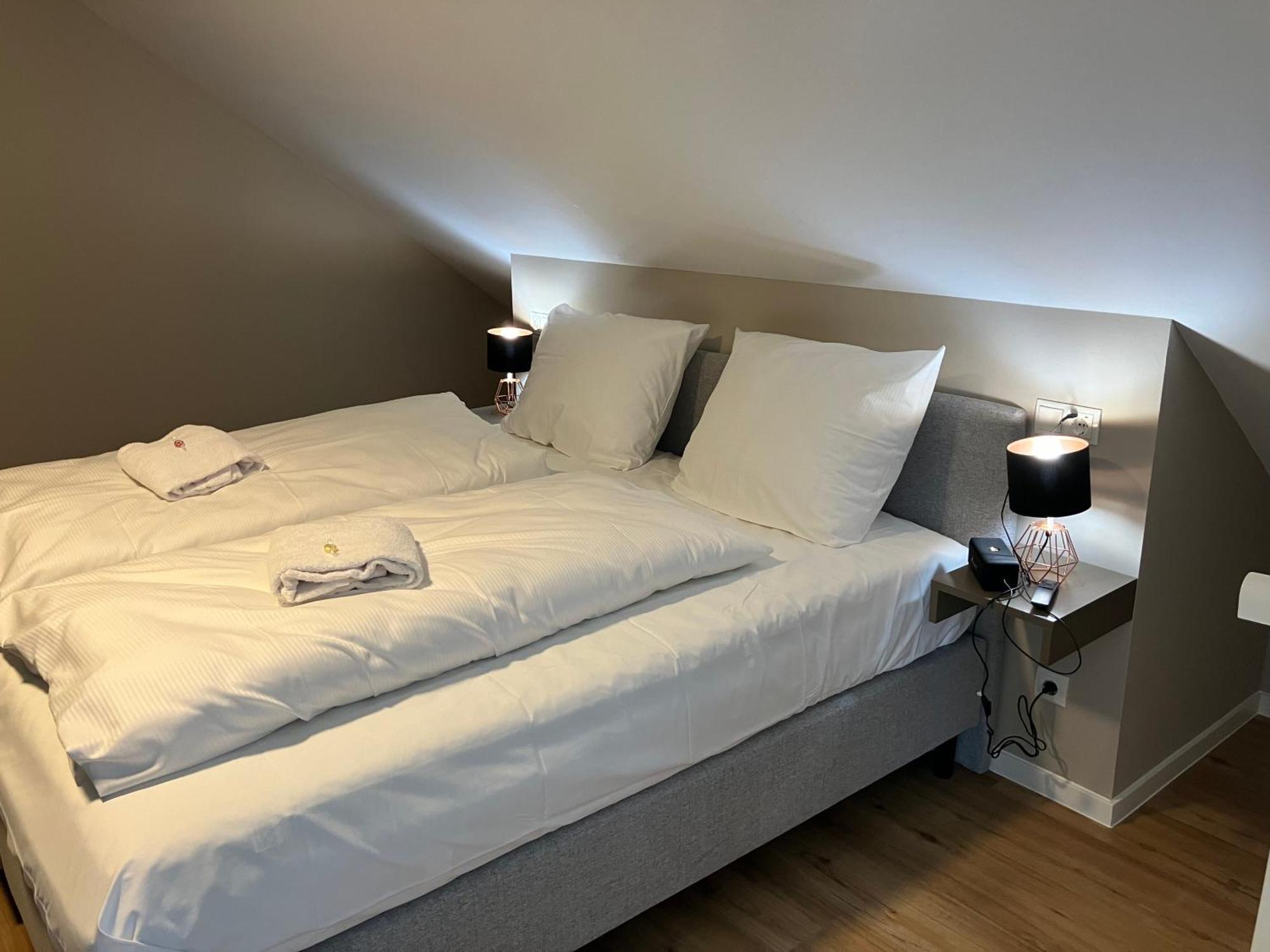 Amelie No 3 Hotel & Appartements Schweigen-Rechtenbach Eksteriør billede